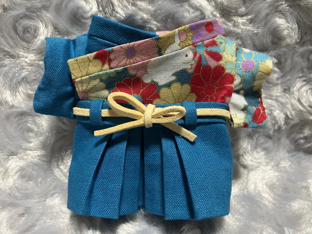 13cm/16cmぬい用 ぬい服 和装 袴 花と兎 縹色