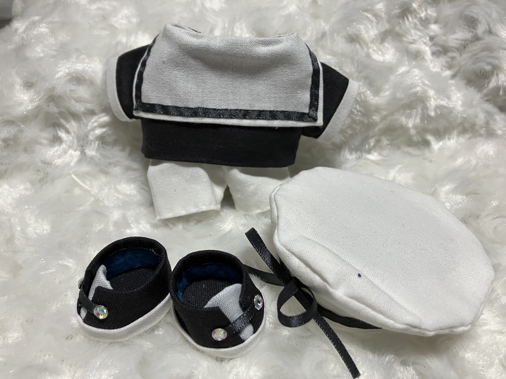 13cm/16cmぬい用 ぬい服 ぬい靴 セーラーカラー ベレー帽付 黒灰色+白