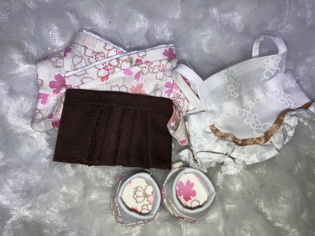 12cmぬい用 ぬい服 さくらカフェ エプロンセット  草履付き 白