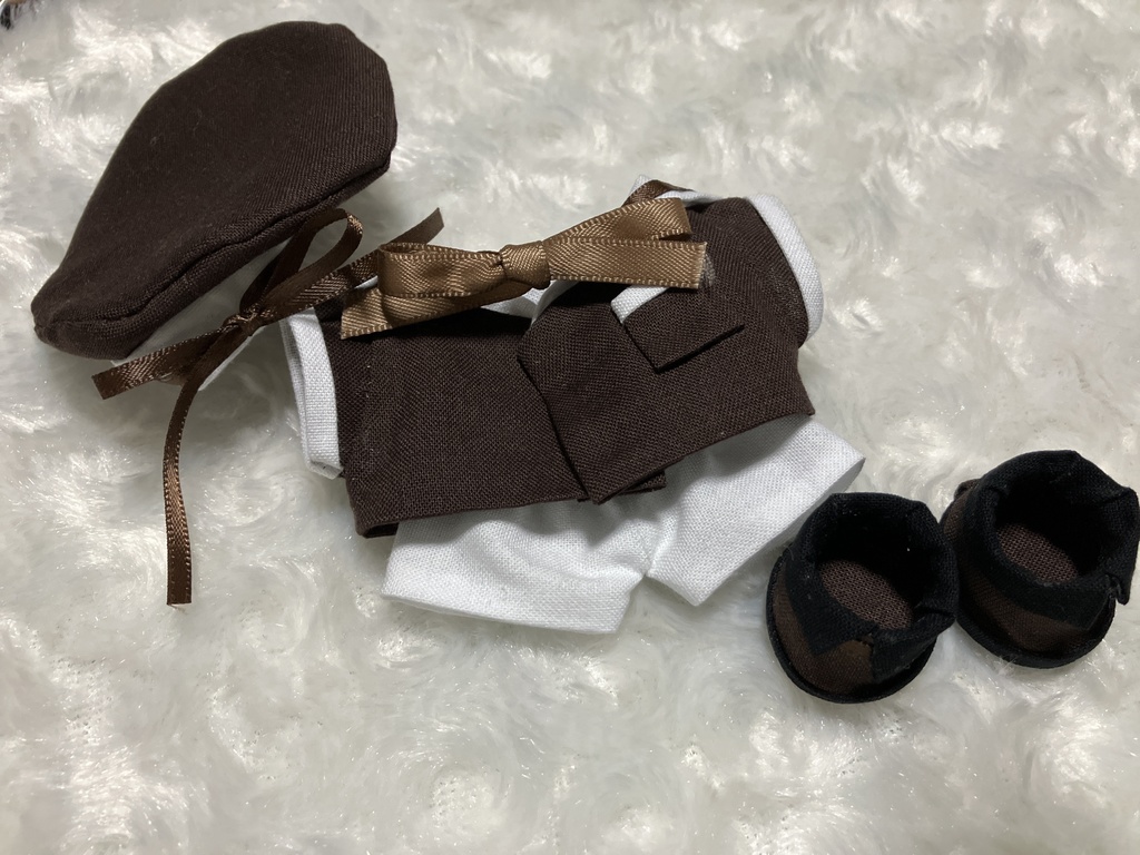 12cmぬい用　ぬい服 セーラーカラーベレー帽セット ダークブラウン＋白 ぬい靴付き