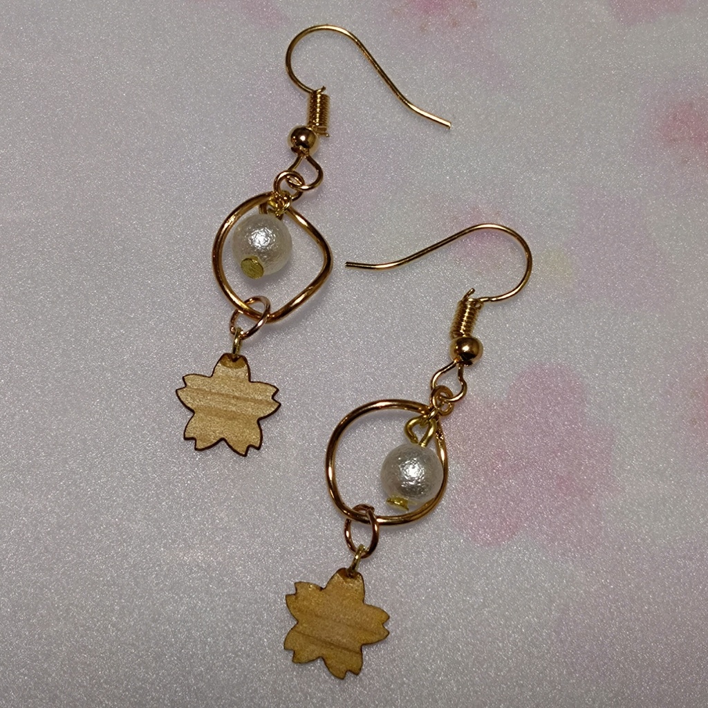 【取り置き専用品】Yellシリーズ〜石川県令和6年能登半島地震チャリティアクセ【能登ヒバの耳飾り】〜