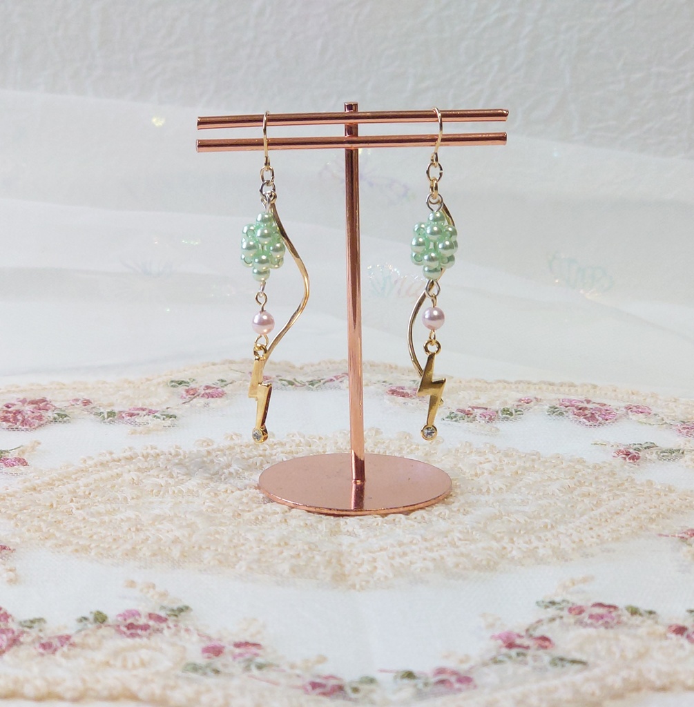 セーラージュピター イメージ ピアス