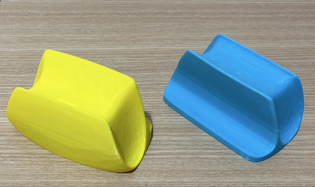 Switch2Proコントローラースタンド2