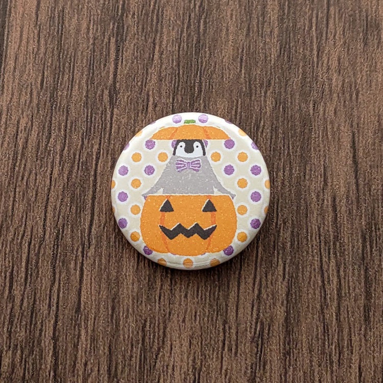 ハロウィン雛ペンギン 缶バッジ 32mm