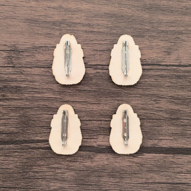 マフラー コウテイペンギン雛 木製ブローチ