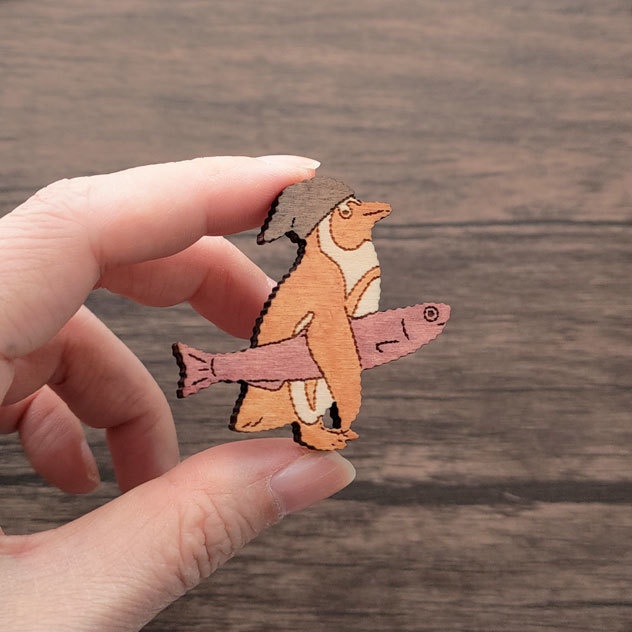 就寝ケープペンギン 木製ブローチ