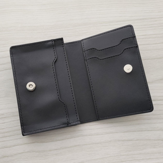 キウイなキングペンギン雛 名刺入れ