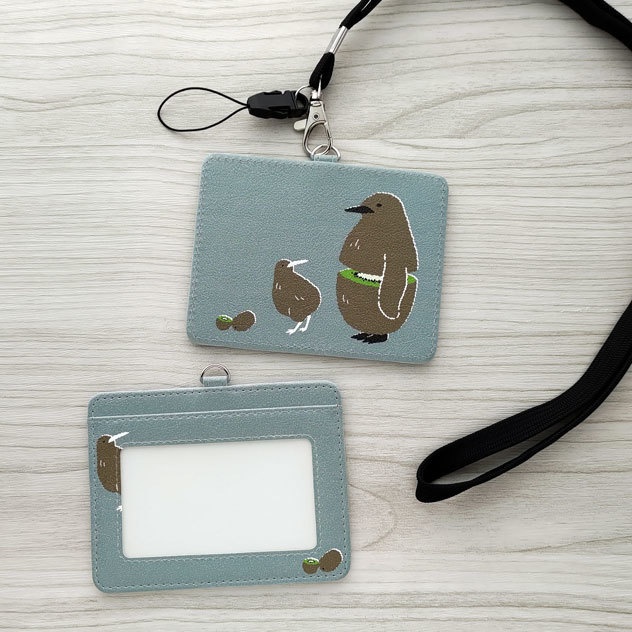 キウイなキングペンギン雛 IDカードホルダー