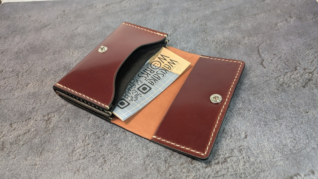 コードバン製名刺入れ