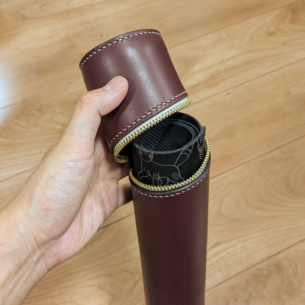 イタリアンレザー製プレイマットケース