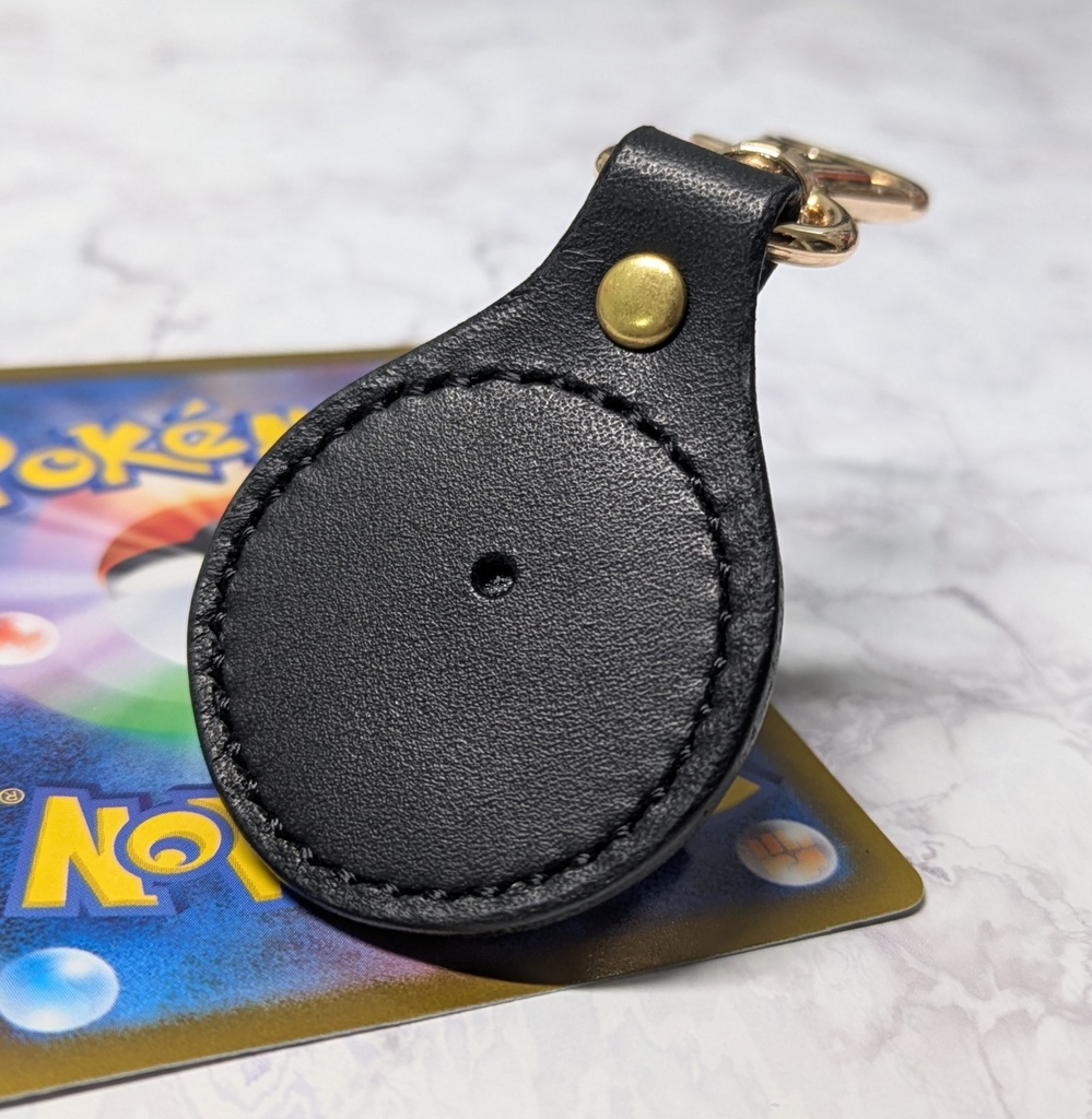 レザー製ピンズキーホルダー(イベントオーガナイザー)(ブラック×ゴールド)