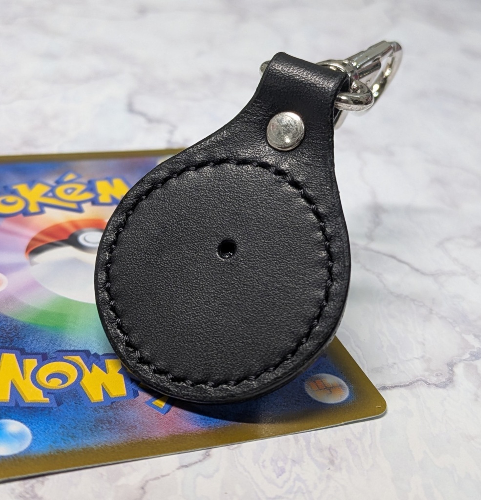 レザー製ピンズキーホルダー(イベントオーガナイザー)(ブラック×シルバー)