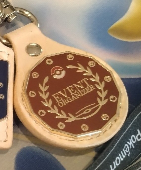 レザー製ピンズキーホルダー(イベントオーガナイザー)(ナチュラル×シルバー)