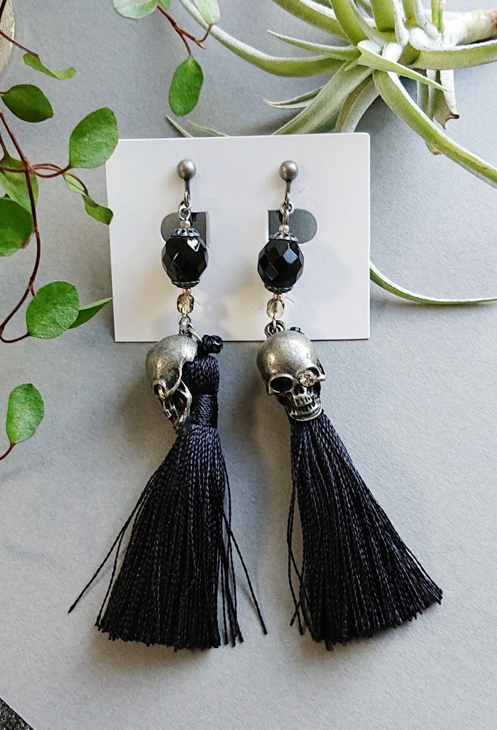 同田貫正国イメージ耳飾り