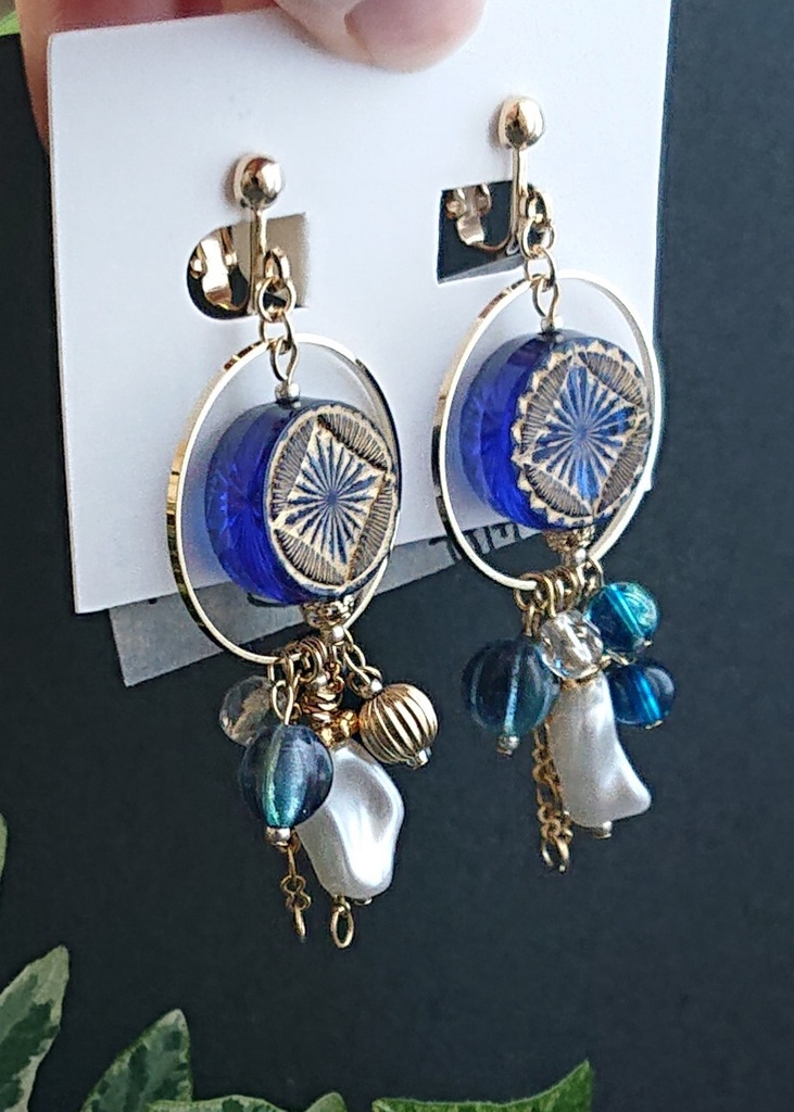 太鼓鐘貞宗イメージ耳飾り