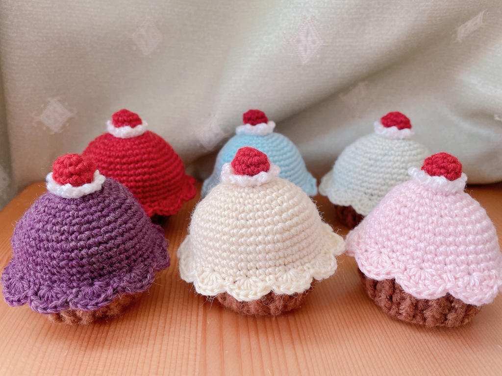 松犬オブジェサイズカバー(カップケーキ)