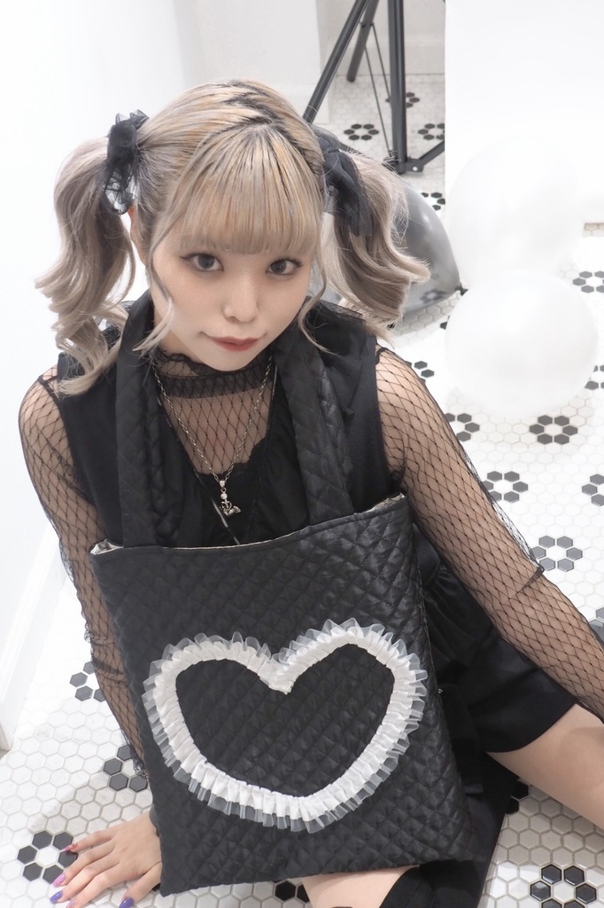 ラブリーハートトート黒