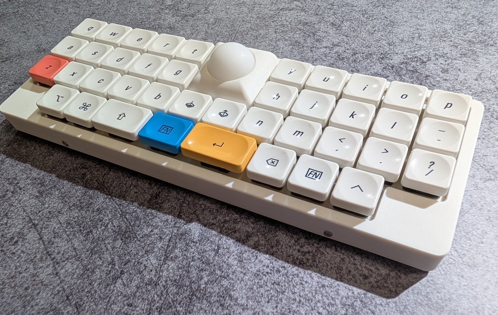 meteorite40 ロープロファイル トラックボール/無線対応 40%キーボード