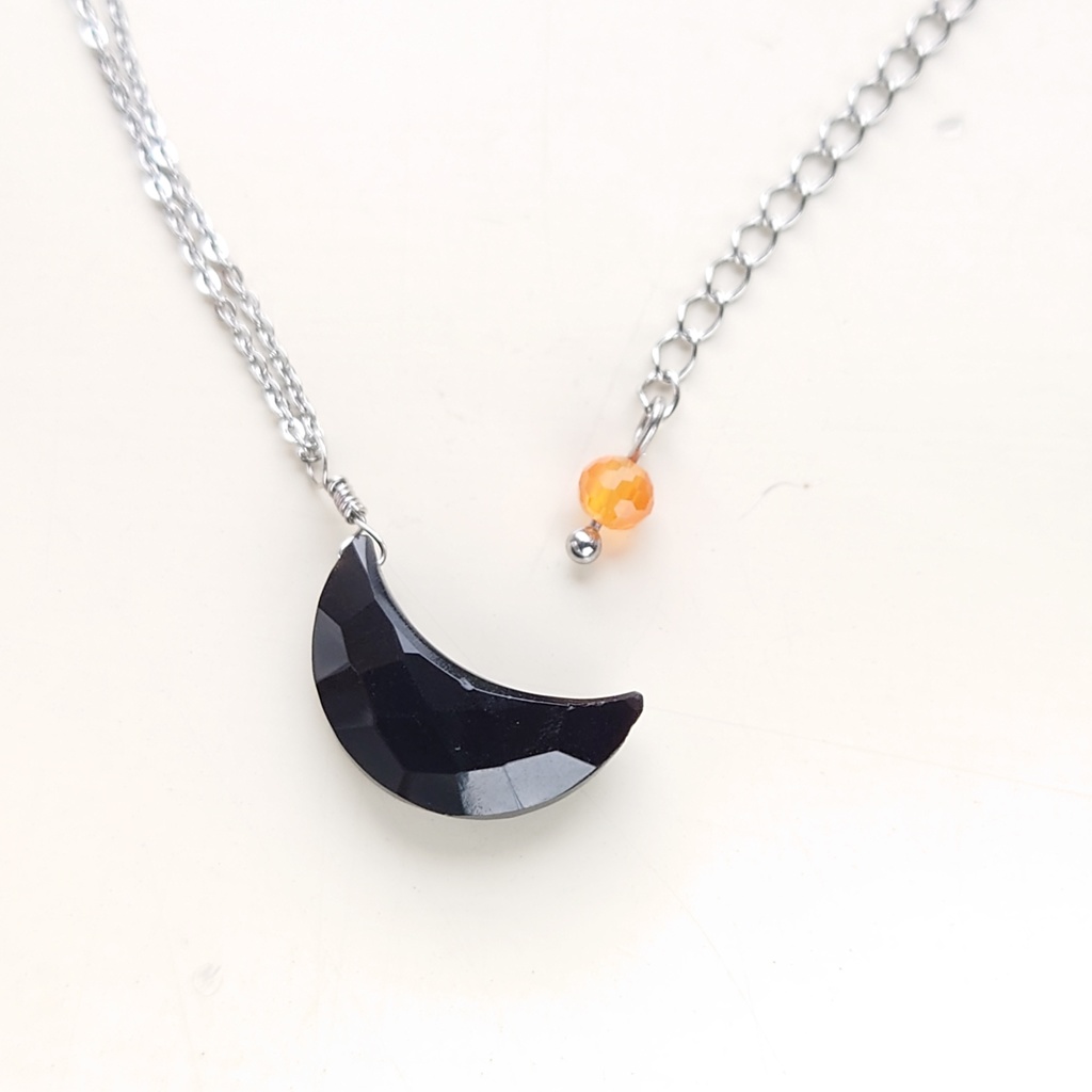 黒崎一護モチーフ・Black moonのネックレス
