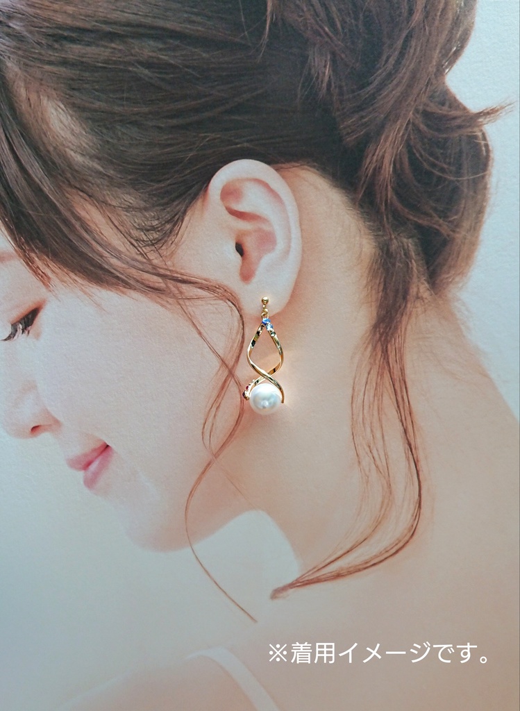 【完売】大粒パールの螺旋耳飾り