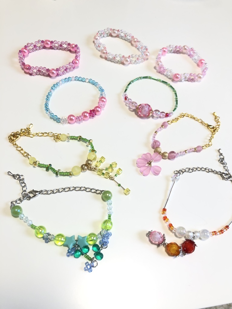 何かのイメージになったら嬉しいブレスレット 【桜と春】