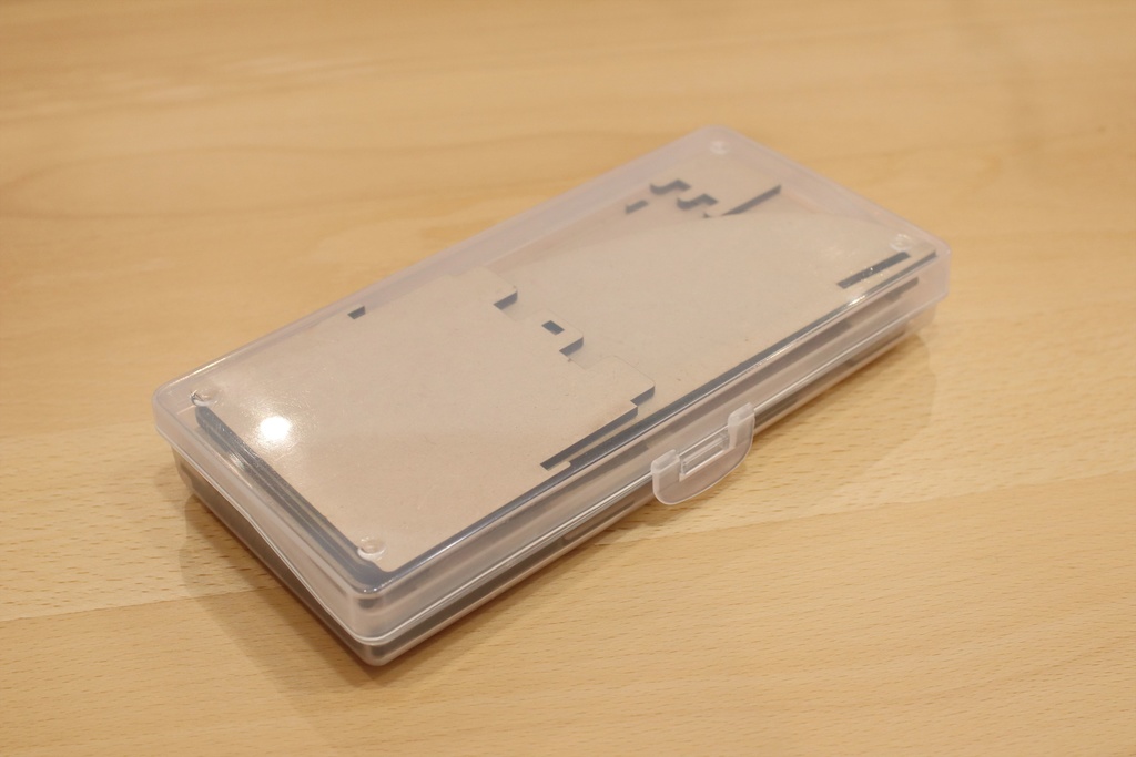 【受注生産】例のケースに入る、組立式デッキホルダー