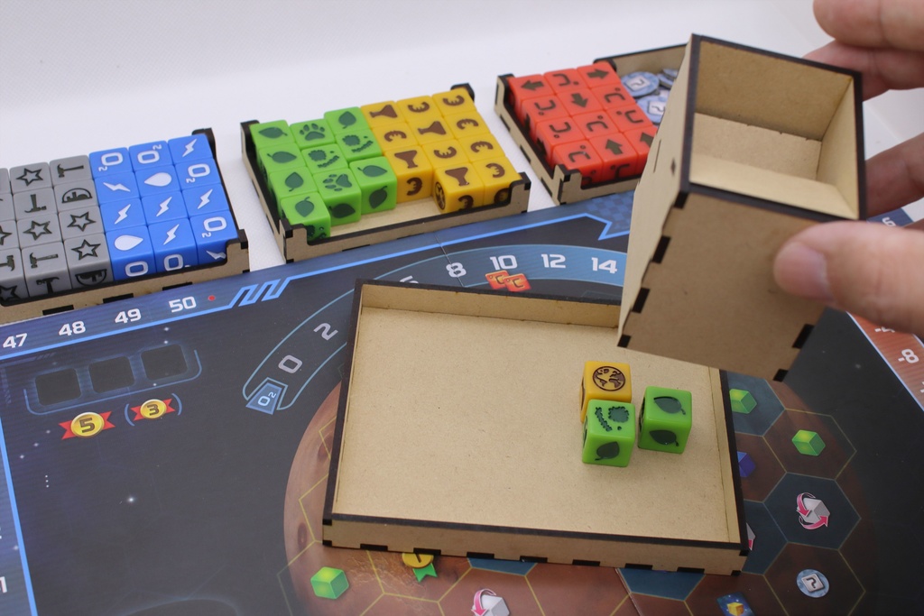 【受注生産】テラフォーミング・マーズ ダイスゲーム オーガナイザー