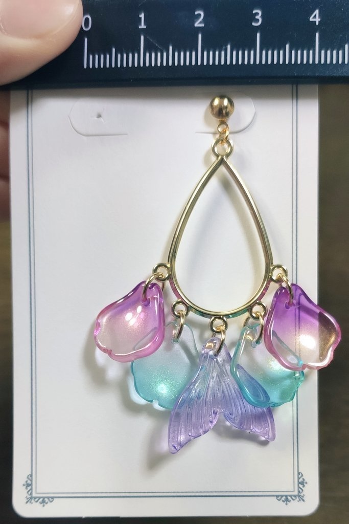 ツイステ オクタヴィネルイメージピアス・イヤリング