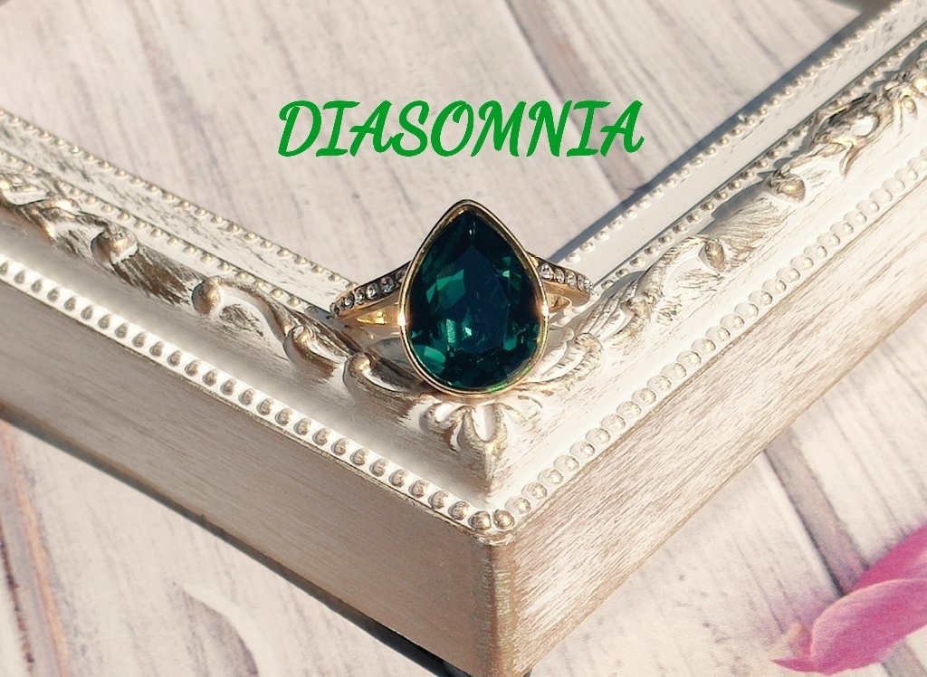 ツイステ 各寮イメージリング〈シズク〉