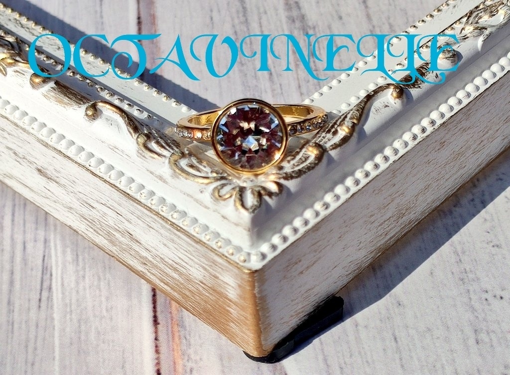 ツイステ スワロフスキーリング〈ラウンド〉