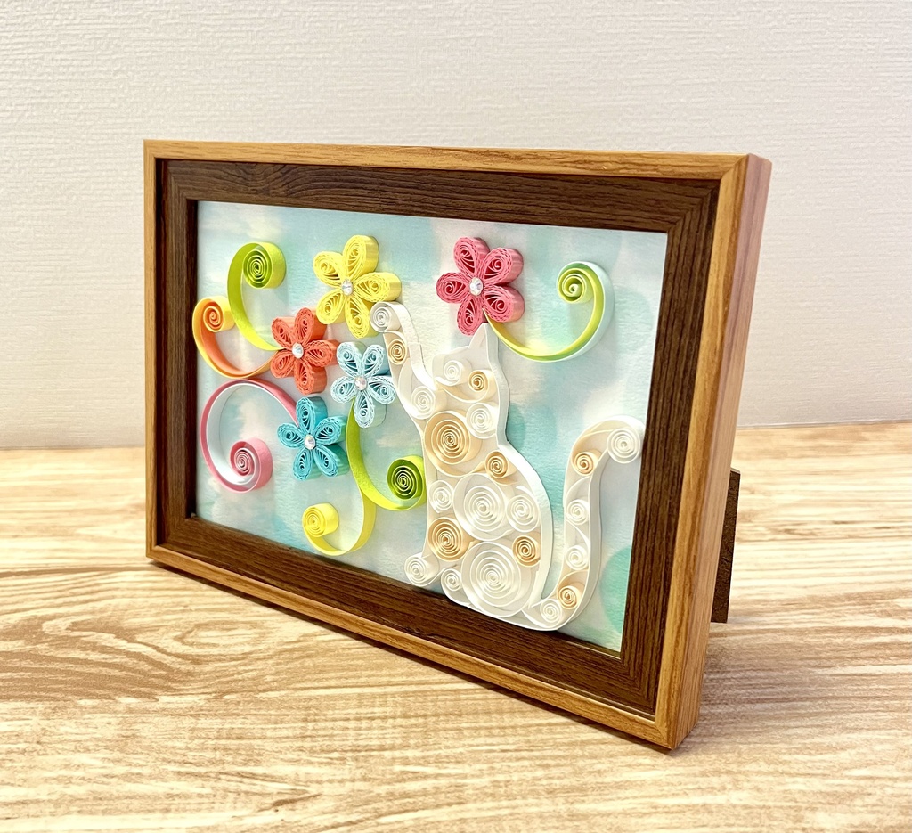 ペーパークイリング アート 猫とお花(横向き)