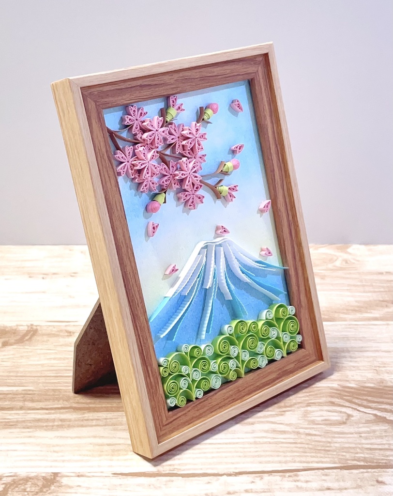 ペーパークイリング アート 富士と桜