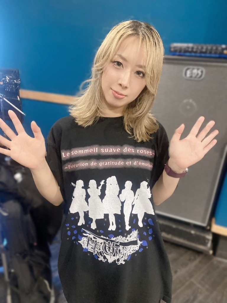 【NEW】「甘美なる薔薇の眠り…」Tシャツ