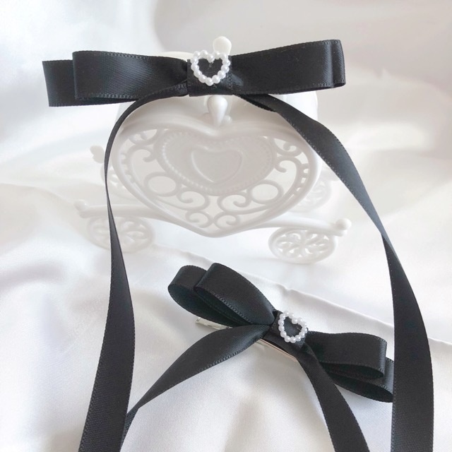 ハートパール ダブルリボンのヘアクリップ（ブラック）2個セット