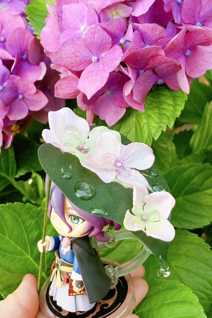 紫陽花の雨傘(オビツ11&ねんどろいど用)