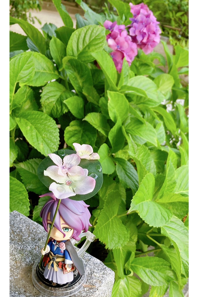 紫陽花の雨傘(オビツ11&ねんどろいど用)