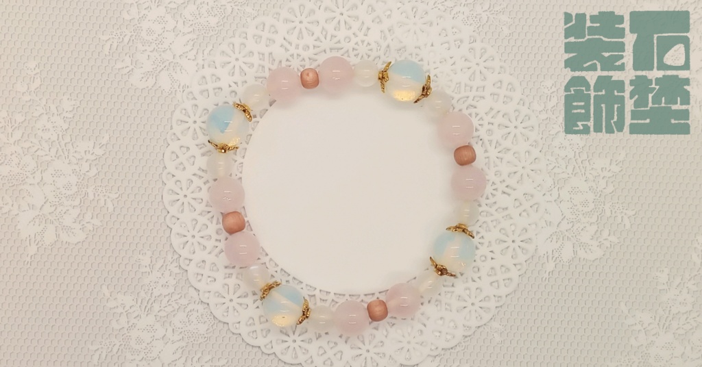 パステルカラーのブレスレット