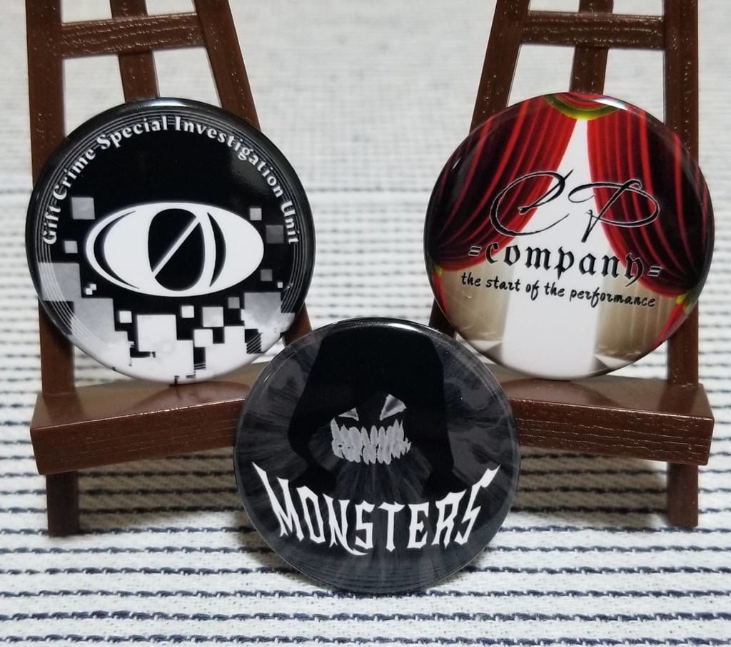 モンスターズ　缶バッジ