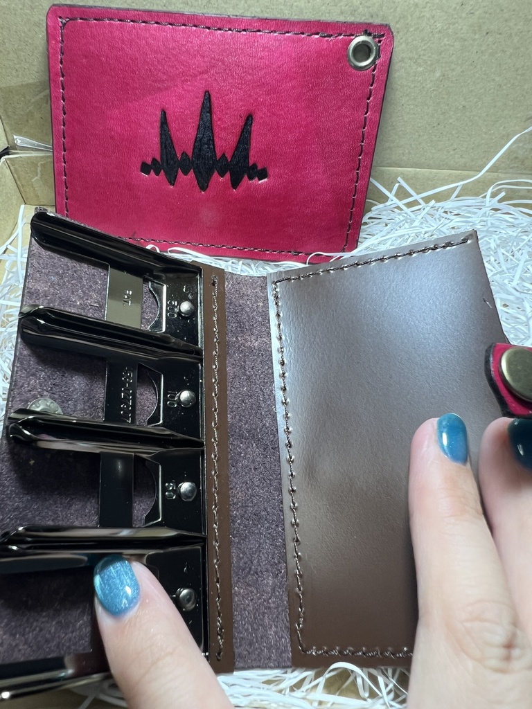 【右】妖精騎士のコインケース【ピンク】