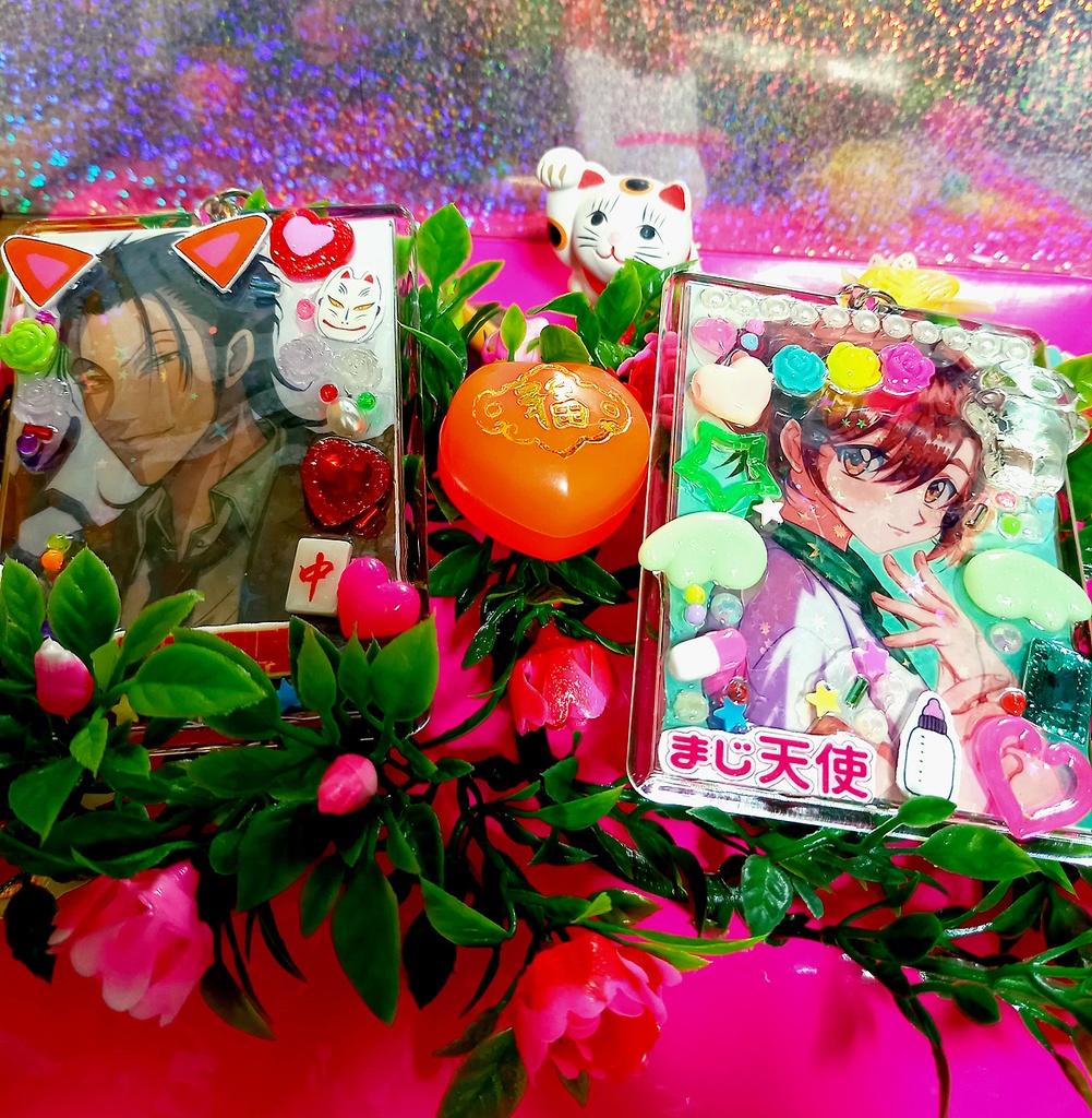 【からサー】硬質 トレカケース デコ キーホルダー【阿紫花さん】