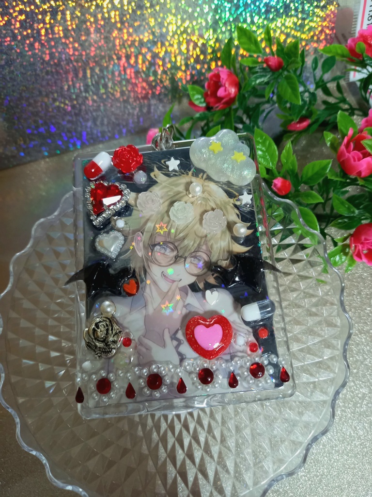 【マンキン】硬質 トレカケース デコ キーホルダー【ファウスト少年 悪魔】