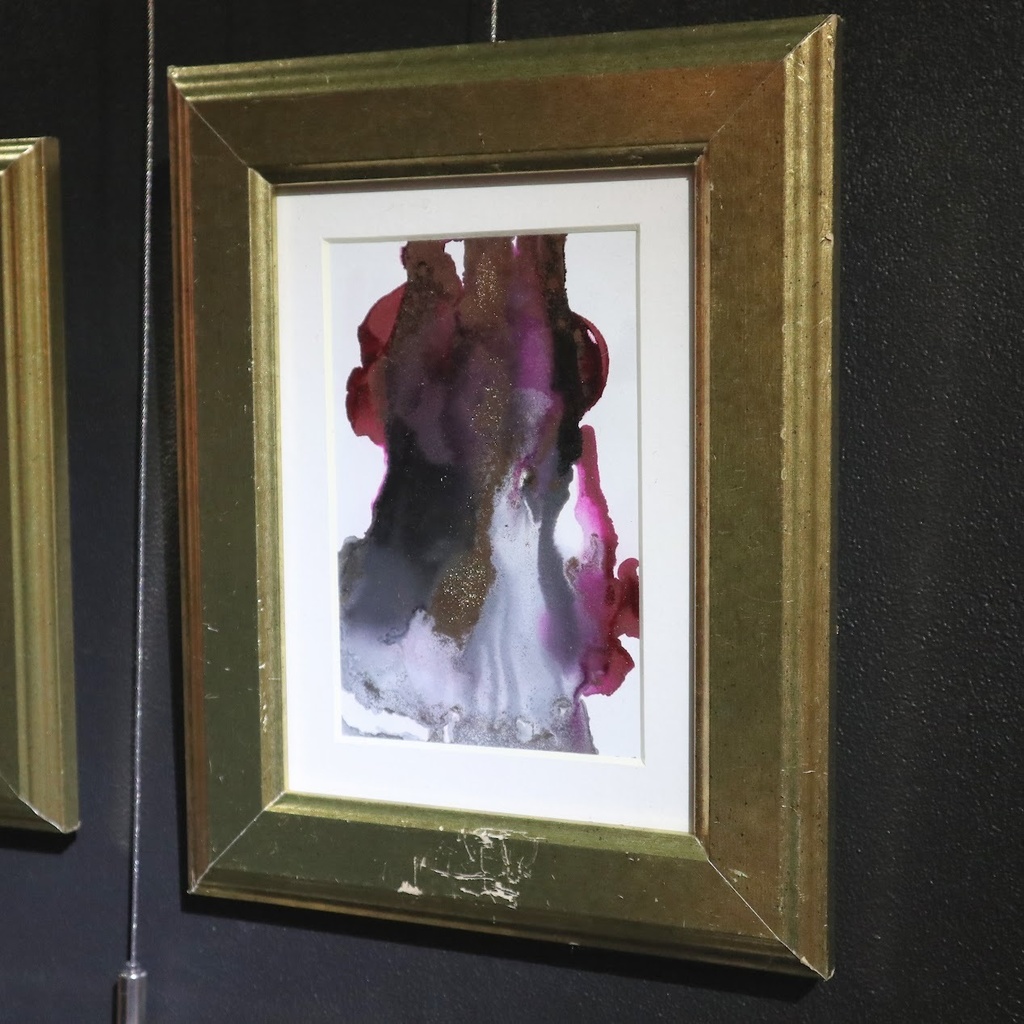 艶子 絵画《骨灰》