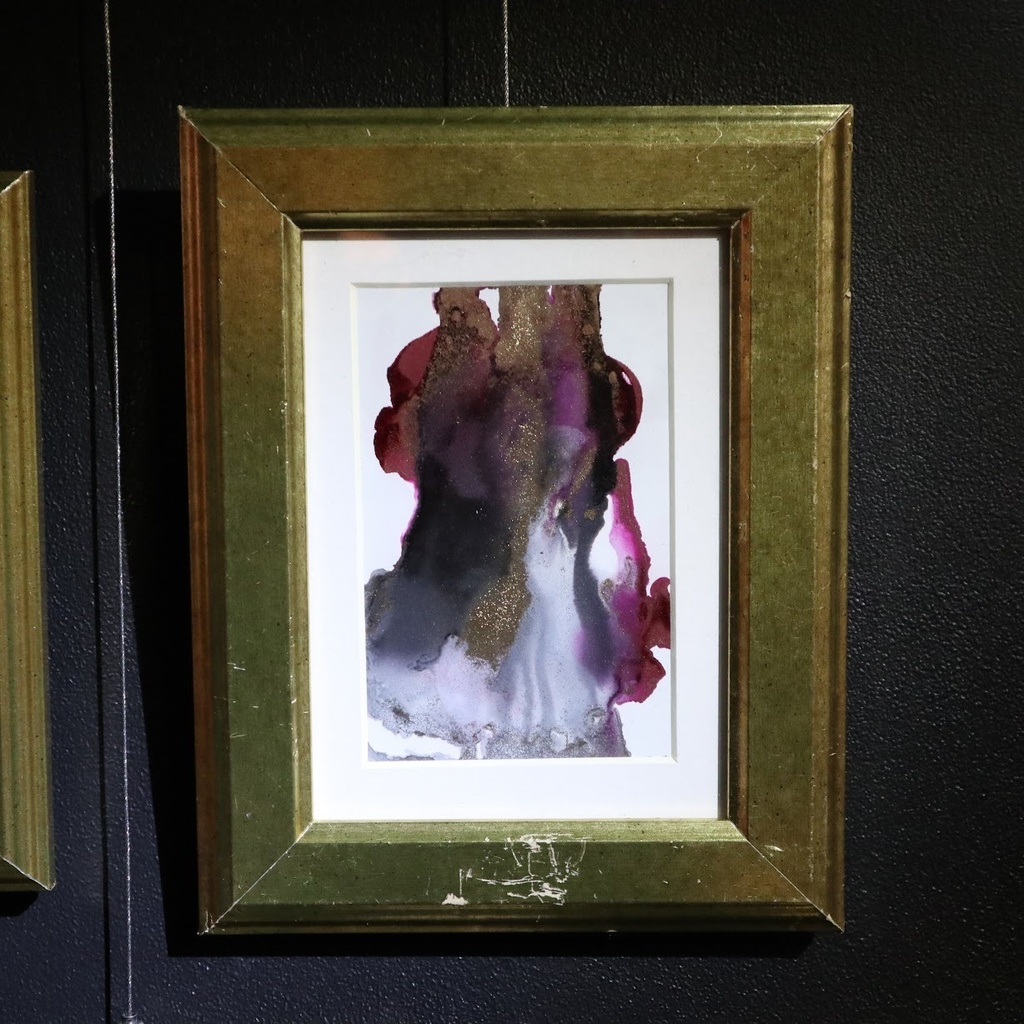 艶子 絵画《骨灰》