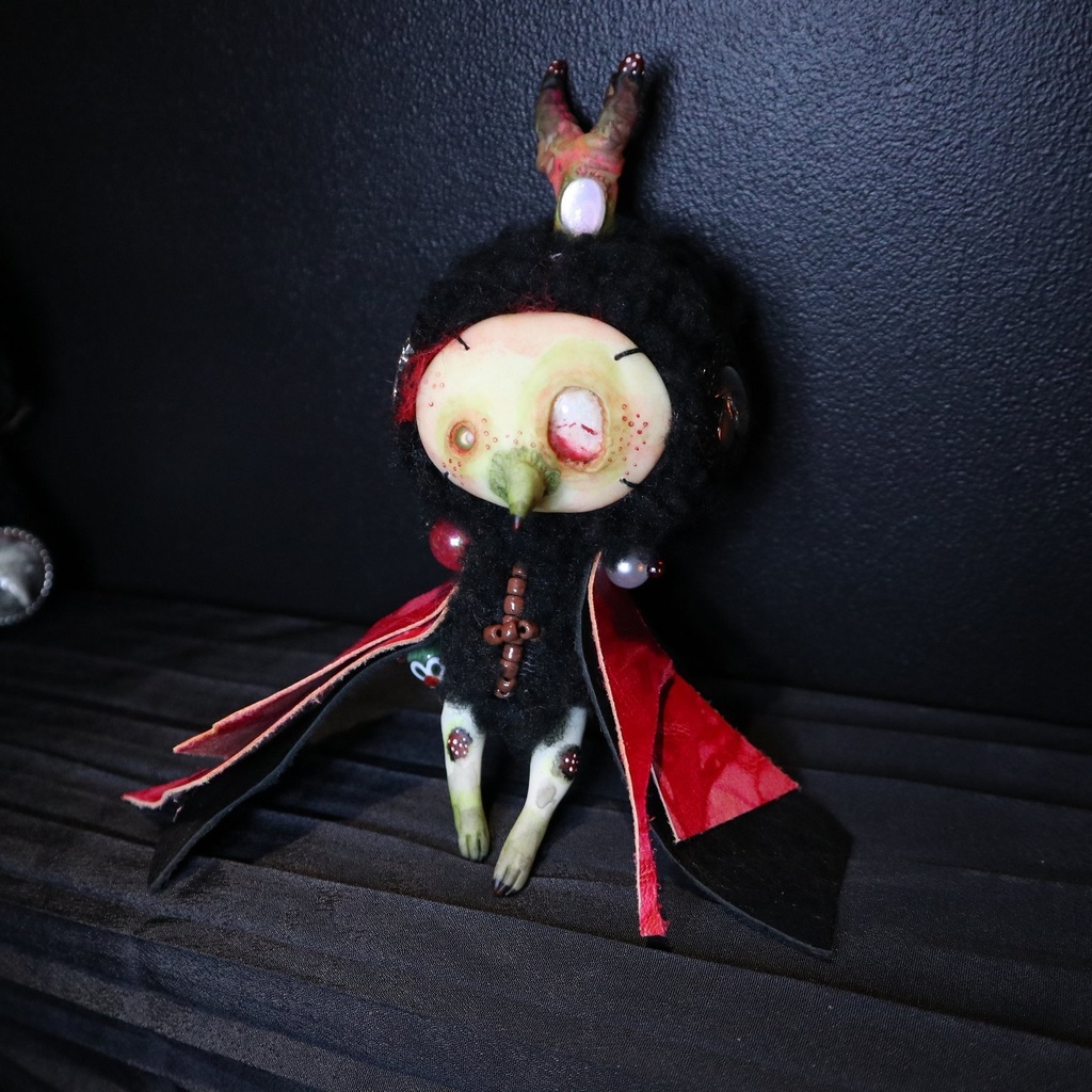 《墓場の鳥》 / MARWY