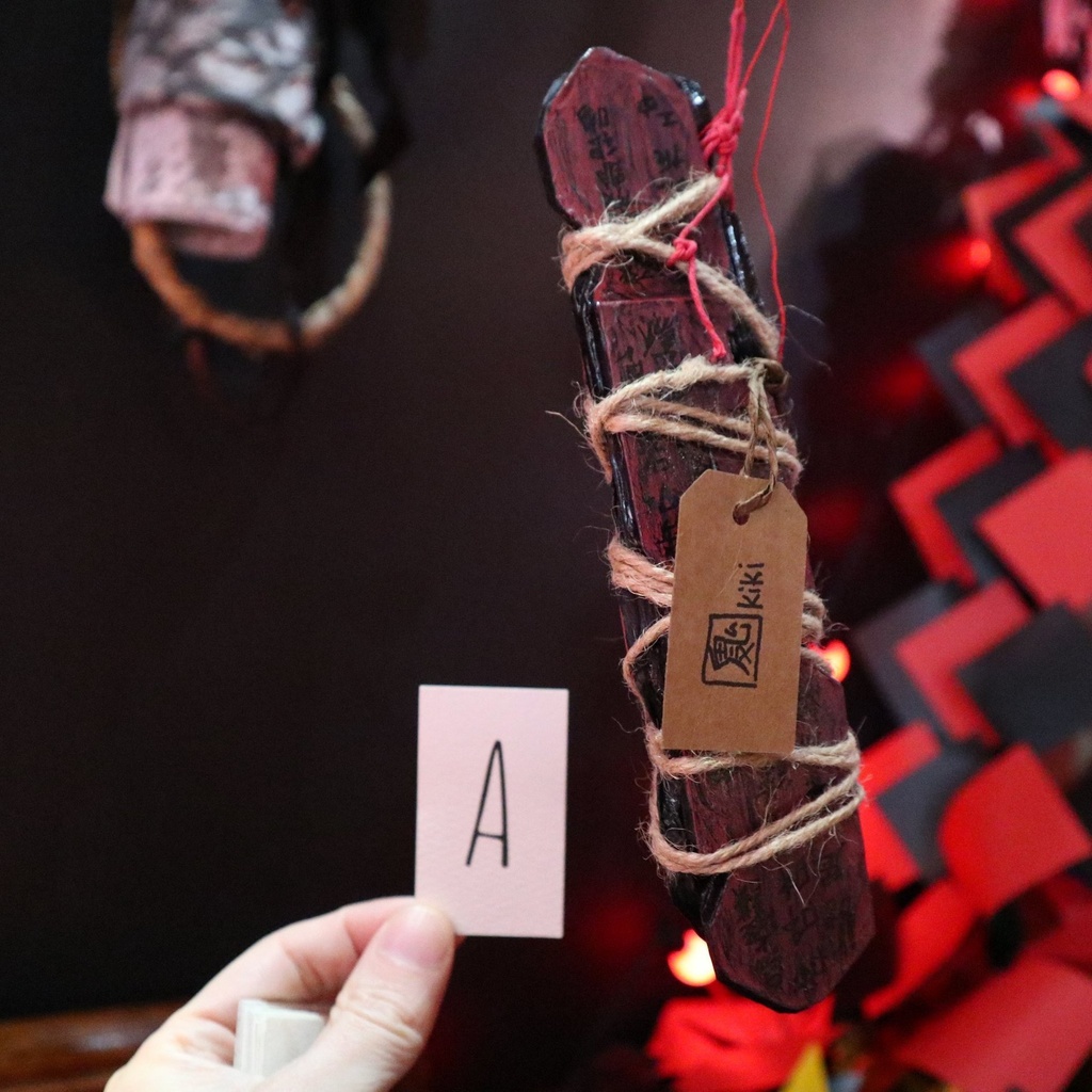 《ロロルい木簡・絵馬・卒塔婆》など / 鬼気