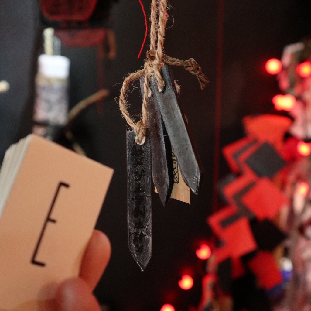 《ロロルい木簡・絵馬・卒塔婆》など / 鬼気