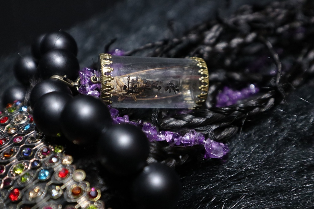 《薔薇十字式辟邪呪髪「麻賀礼(まかれ)」》 小林義和