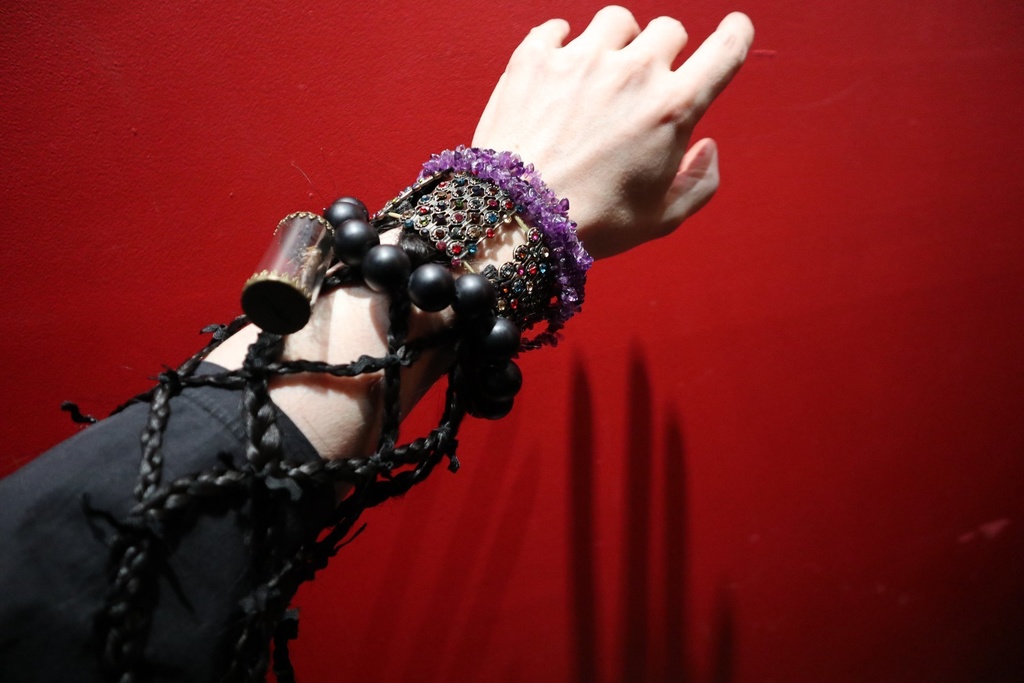 《薔薇十字式辟邪呪髪「麻賀礼(まかれ)」》 小林義和