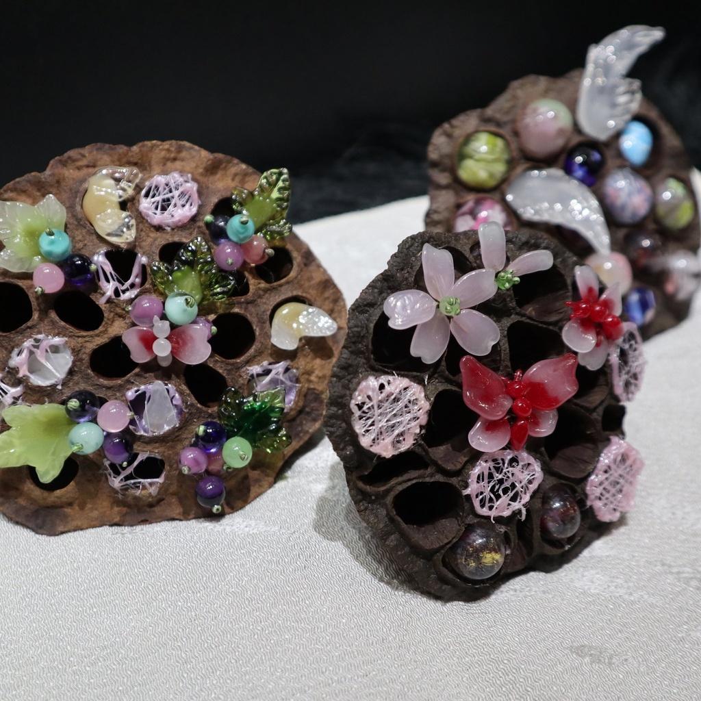 オブジェ《桜の木の下には》 / 硝子の龍