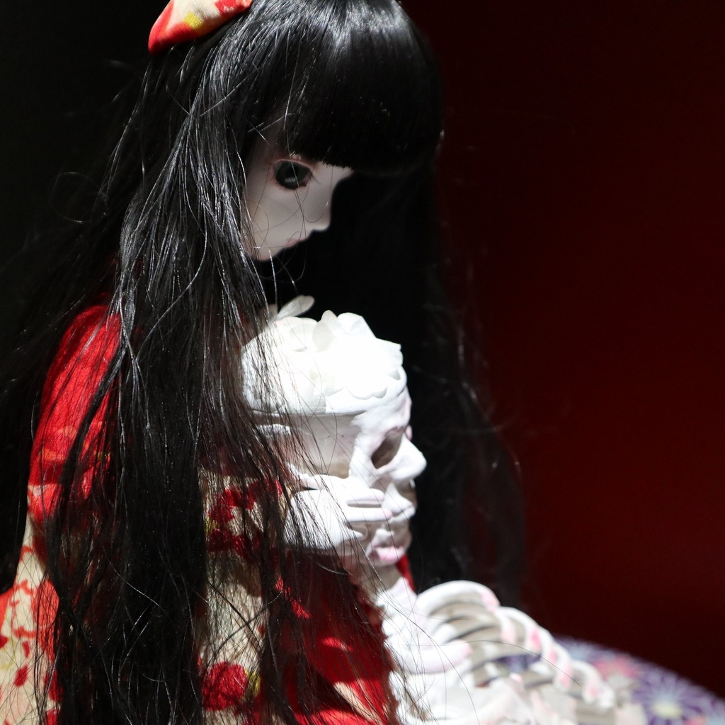 《君死にたまふことなかれ》 / Dollhouse Noah